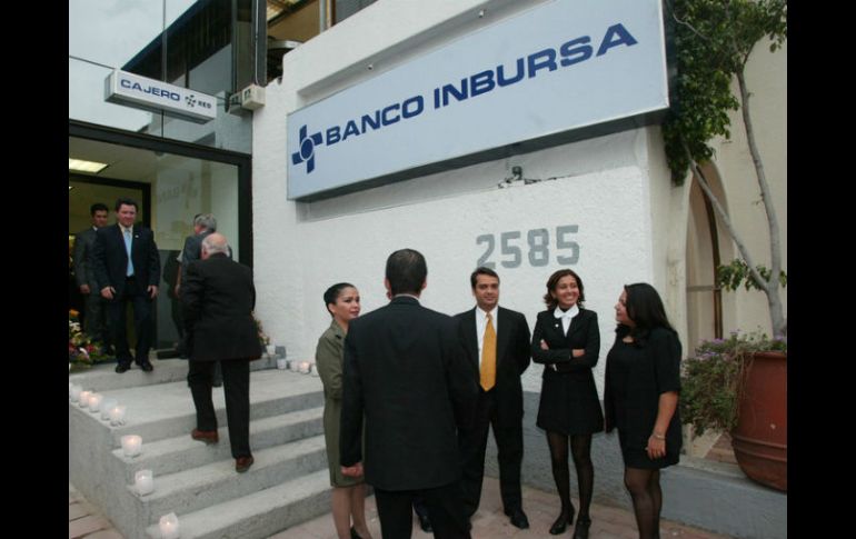 La multa de Inbursa se debe a haber solicitado información de clientes a sociedades de información crediticia sin autorización. ARCHIVO /