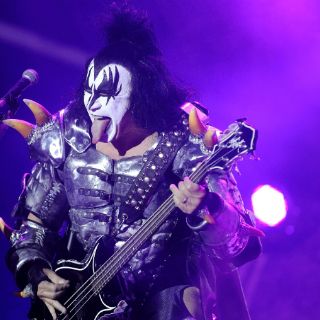 Kiss y Gene Simmons vetados en la radio