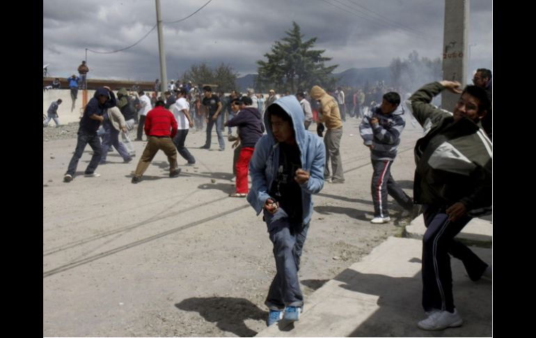 Lenta respuesta de la policía, entre los factores por los que ciudadanos castigan a delincuentes por su cuenta. ARCHIVO /