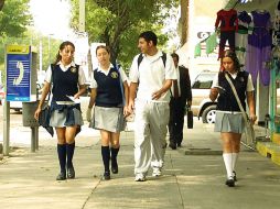 Consideran que es de vital importancia que los jóvenes de 10 a 19 años cuenten con información preventiva. ARCHIVO /