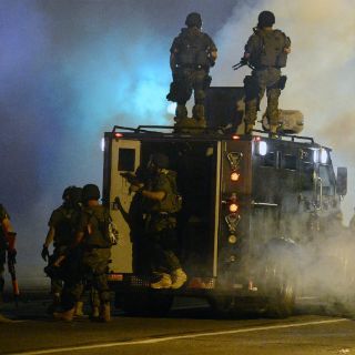 Reportan 31 arrestados tras disturbio en Ferguson