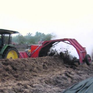 Generarán biogás con residuos tequileros