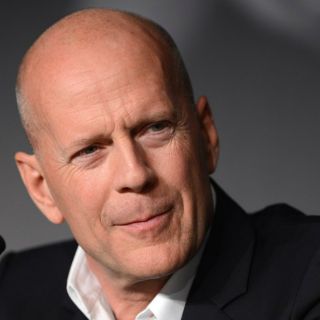 Bruce Willis vende su mansión de Beverly Hills