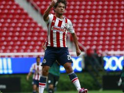 Giovani Hernández festeja su segunda anotación.  /