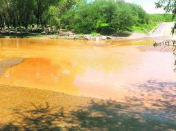 Ecocidio. El Río Sonora padece el fuerte impacto de los residuos arrojados por la Mina Cananea. SUN /