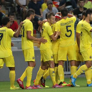 Gio y el Villarreal dan gran paso en Europa League