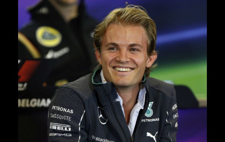 Nico Rosberg y su compañero de escudería mantienen una rivalidad deportiva muy interesante. EFE /