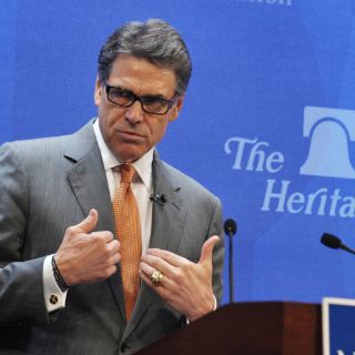 Islamistas llegarían a EU por frontera con México: Perry
