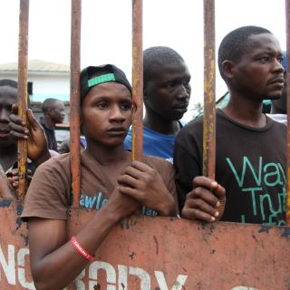 Senegal cierra fronteras con Guinea por ébola