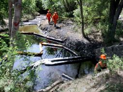 Autoridades recomiendan a la población abstenerse de utilizar el agua del Río San Juan, en Nuevo León.  /