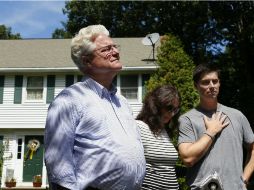 El Papa realiza una llamada telefónica a los padres de Foley (en la imagen). La madre del periodista es católica (c). EFE /