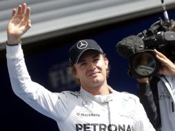 'El coche se podía manejar bien, y los ajustes con mis ingenieros funcionaron', explica el alemán. AP /