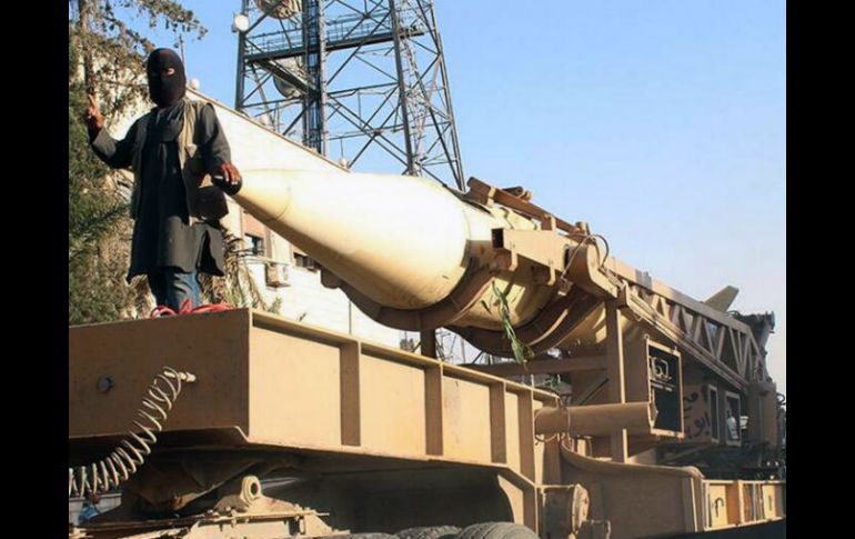 El EI y el régimen de Bachar AL Asad combaten por el control de la provincia de Al Raqa. AP /