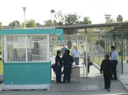 Se realiza el traslado de cuatro internos, quienes son reubicados. ARCHIVO /