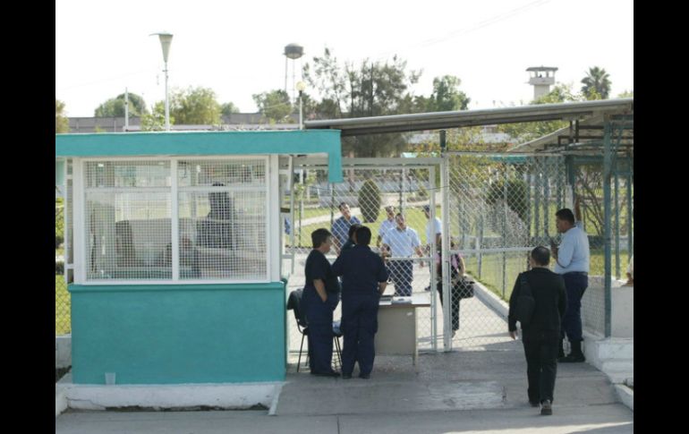 Se realiza el traslado de cuatro internos, quienes son reubicados. ARCHIVO /