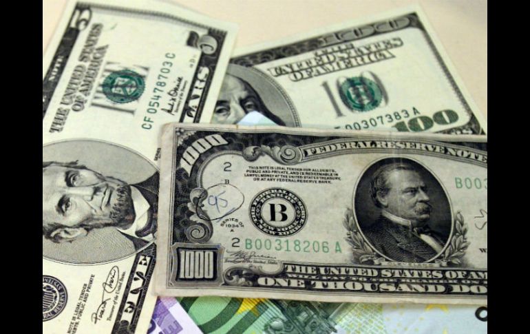 La cantidad de efectivo que recibieron en un año instituciones financieras rebasó los 20 mil MDD. ARCHIVO /