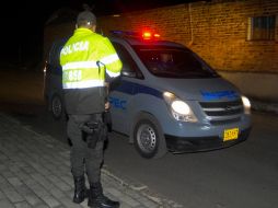 Velásquez Vásquez sale de prisión a las 21:30 horas locales. Promete trabajar en favor de la paz y la juventud. AFP /