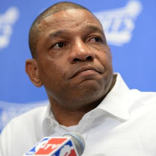 Rivers firma extensión con Clippers