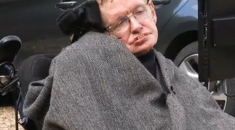 Stephen nomina al rector de la Universidad de Cambridge, el vicerrector del centro, así como al director del grupo de Science Museum. ESPECIAL /