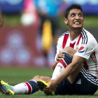 Ángel Reyna es multado por gesto obsceno