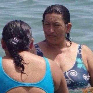 Polémica en Twitter por foto de mujer parecida a Hugo Chávez