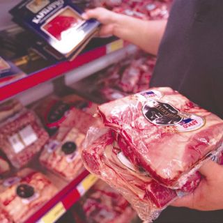 Desplome del hato ganadero provoca el alza de la carne