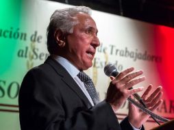 ''Tiene que haber otro mecanismo que dé soporte económico al ingreso de los trabajadores'', dice Joel Ayala Almeida. ARCHIVO /