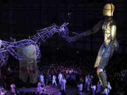 La compañía española La Fura dels Baus, presenta un extracto de 'Afrodita y el juicio de París', con el que dará inicio el proyecto. ARCHIVO /