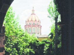 La Iglesia de la Concepción, elemento dominante en San Miguel.  /