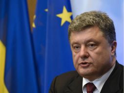 Petro Poroshenko asegura que Kiev aún espera una solución diplomática. AFP /
