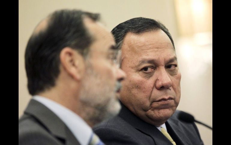 Las reformas que 'presumirá' el Ejecutivo federal son aquellas que se negociaron entre las tres fuerzas políticas, Madero (i). ARCHIVO /