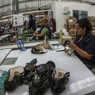 Industria de calzado será exitosa con nueva estrategia: SHCP