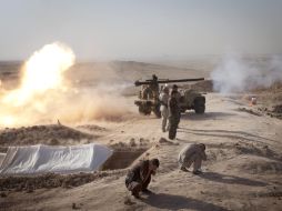 El ejército iraquí realiza ataques hacia las posiciones del Estado Islámico. EFE /