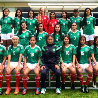 Dan caluroso recibimiento al Tri femenil sub 15