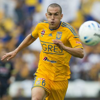 Torres Nilo causa baja del Tri para amistosos