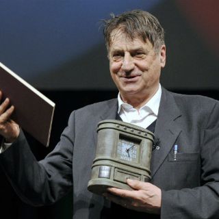 Ganar el Premio FIL 'es un grandísimo regalo' para Claudio Magris