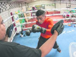 Jorge “Pilón” Lara incrementa el ritmo de su preparación, para la función de boxeo del 4 de octubre, en Carson, California.  /