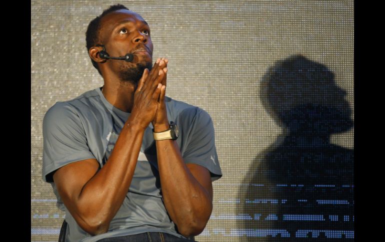 Bolt dio una conferencia en la India para promocionar ropa deportiva. AP /
