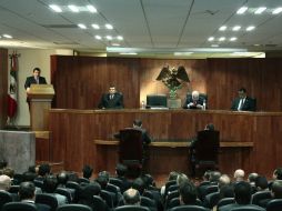 El TEPJF ha resuelto mil 757 recursos analizados y resueltos de julio a la fecha, relativos a la elección interna del PRD. ARCHIVO /