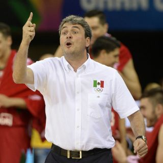 Valdeolmillos reconoce mejoras en cierre del Tri de basquetbol