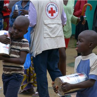 El mundo está perdiendo la batalla contra el ébola: MSF