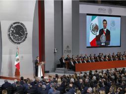 El Presidente Enrique Peña Nieto, en el marco de su mensaje por el Segundo Informe de Gobierno. EFE /