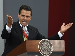 Enrique Peña Nieto ofrece un discurso por su Segundo Informe de Gobierno. AFP /