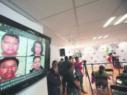 El procurador mexiquense Alejandro Gómez dio los pormenores de las capturas. SUN /