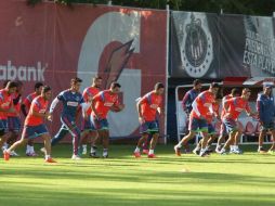 El Rebaño entrenó este miércoles en Verde Valle.Twitter: @Chivas ESPECIAL /