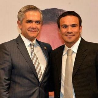 Juan Manuel Márquez mantiene en suspenso su retiro
