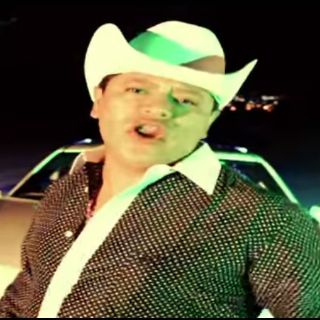 Alberto Espinoza 'el Ruiseñor' presenta su nuevo sencillo