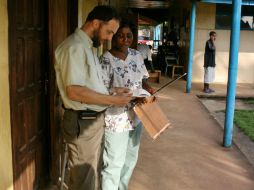 El mes pasado dos misioneros estadounidenses fueron dados de alta siendo los primeros humanos en recibir medicamento experimental. AP /