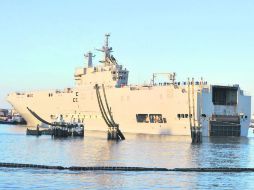 Prototipo. Imagen del buque de guerra Vladivostok. Un anfibio Mistral como éste, ordenado por Rusia, no le fue entregado. AFP /