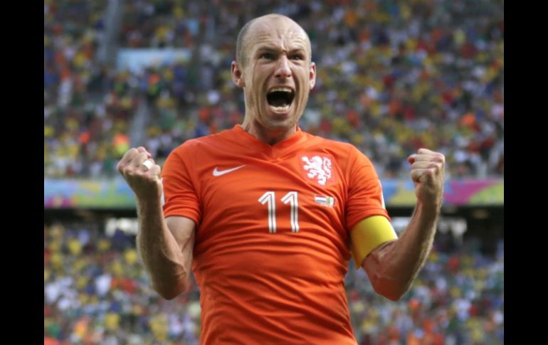 Arjen Robben aún no ha hecho un entrenamiento con la Oranje. ARCHIVO /